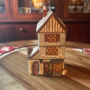 1988 Department 56 Poulterer from the Dickens Heritage Village